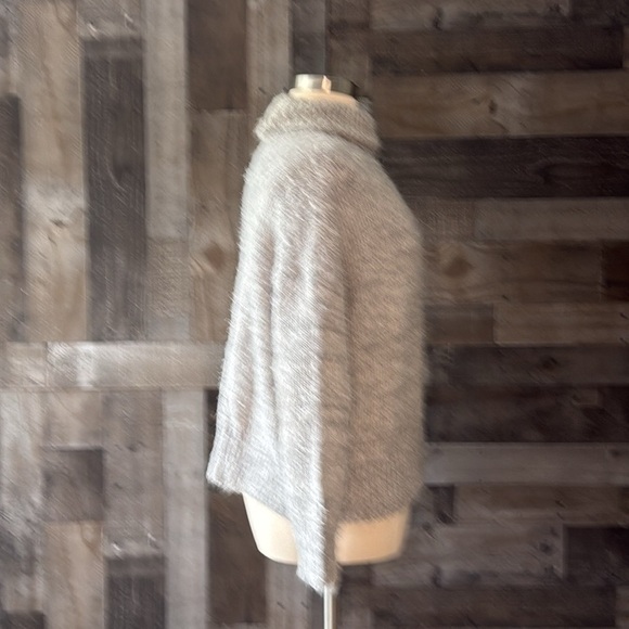 Show Me Your MuMu Fatima turtleneck sweater medium cozy eyelash knit boho chic - Picture 9 of 11